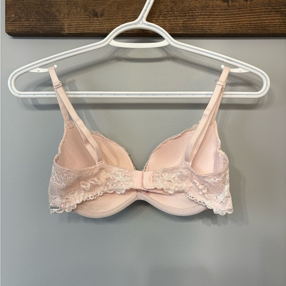 La Vie En Rose Push-up Plunge Demi Pink Lace Bra D32 - Picture 4 of 6